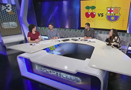 Momento del programa de Esport Club en el que usan las cerezas en lugar del logo de la UD Ibiza.