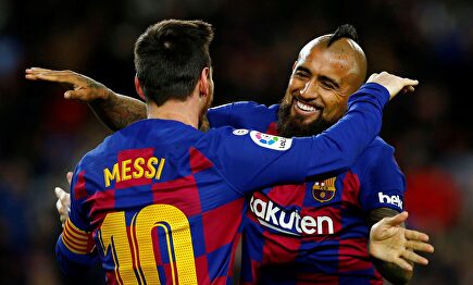 Vidal le regaló, con una genialidad, el gol a Lionel Messi | EFE