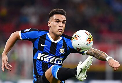 Lautaro Martínez, delantero del Inter de Milán, es el preferido por la dirección deportiva. | EFE