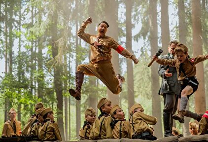 'Jojo Rabbit', protagonizada por Taika Waititi. | Fox