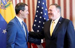 Juan Guaidó y Mike Pompeo en su encuentro en Bogotá. | EFE