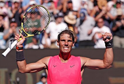 Rafa Nadal celebra su victoria en tercera ronda ante Pablo Carreño. | EFE