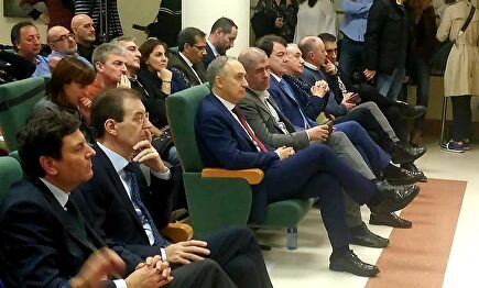 El presidente de CyL antes de su intervención | EsRadio CyL