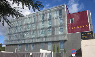 La Masía | Wikipedia