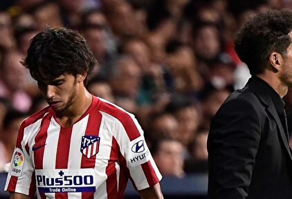 Joao Félix y Simeone en el Wanda Metropolitano. | EFE
