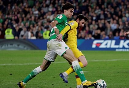 Messi no marcó pero volvió a liderar al F.C. Barcelona | EFE