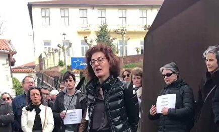 Maite Pagazaurtundua pregunta a Otegi: "¿El fin justificó los asesinatos de ETA?"