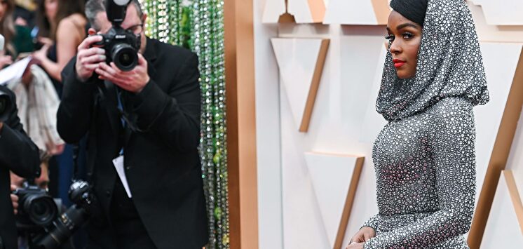 Escotazo de Nicole Kimpel, Joaquin repitiendo ropa y el homenaje a Kobe Bryant en los Oscar