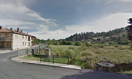 Imagen de Rabanera del Pinar, en Burgos | Google Maps