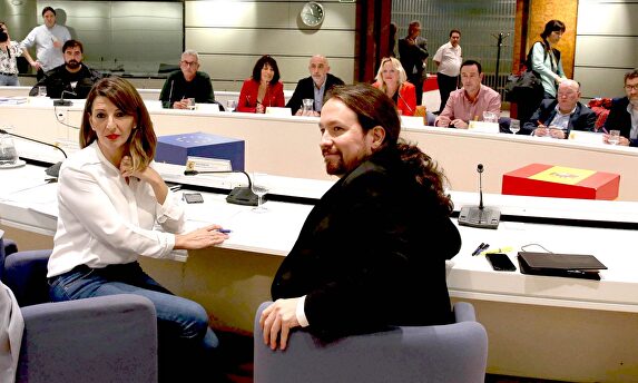 Los representantes de las empresas cancelaron la reunión por su "malestar" con la ministra de Trabajo | Europa Press