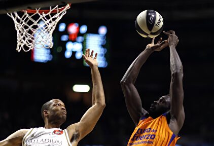 Victoria blanca. | EFE