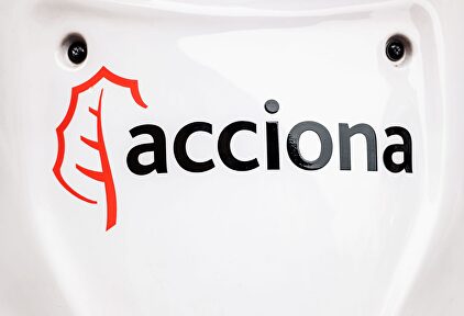 Logo de Acciona | Alamy