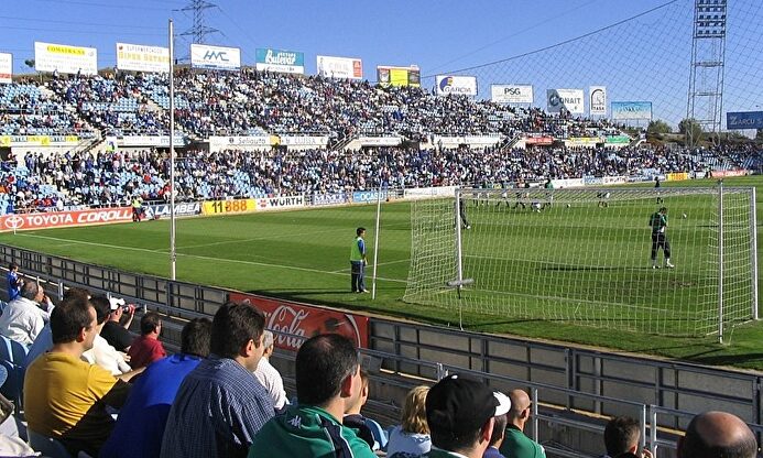 La voz de Carlos Gil se echa de menos en el Coliseum | EFE