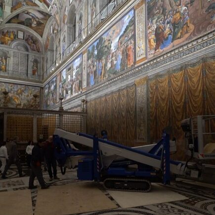 Los tapices de Rafael dejan la Capilla Sixtina como fue concebida