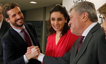 Pablo Casado y Leopoldo López. | EFE