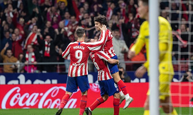 Joao Félix celebra con Morata y Koke su gol al Villarreal. | EFE