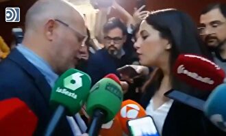 Tensa conversación entre Inés Arrimadas y Francisco Igea