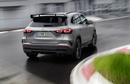 Mercedes-AMG GLA 45: potencia por doquier