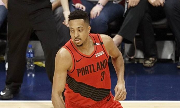 McCollum se niega a firmar autógrafos | Cordon Press