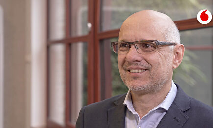 Solo no puedes, con amigos sí: así se gestan las grandes ideas tecnológicas