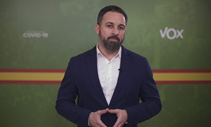 Abascal pasa al ataque contra un Gobierno "superado, caótico y sectario"