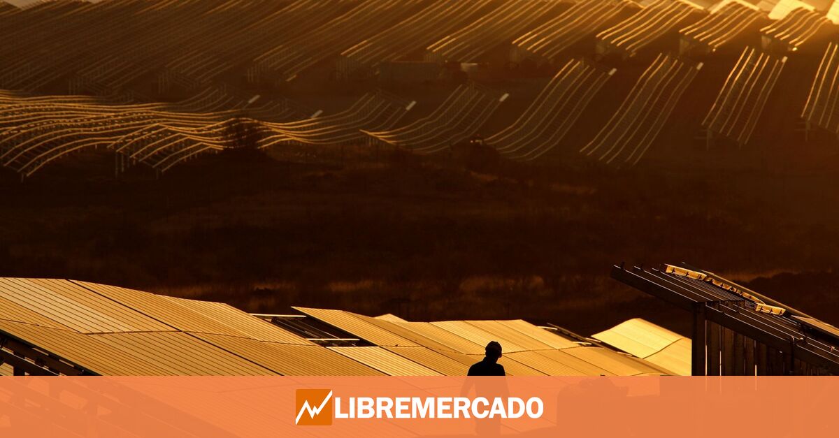 Iberdrola Pone En Marcha En Espa A La Planta Fotovoltaica M S Grande De