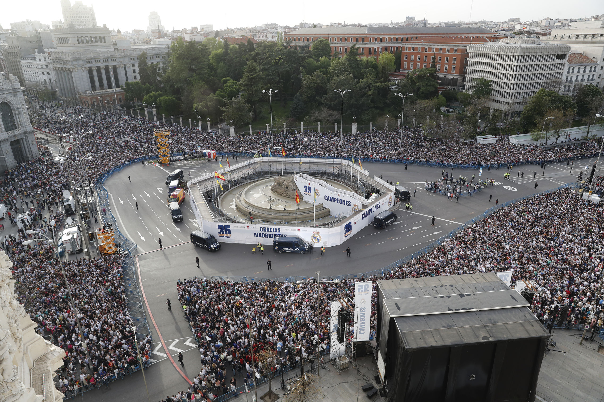 La Celebraci N Del Real Madrid En Cibeles Libertad Digital