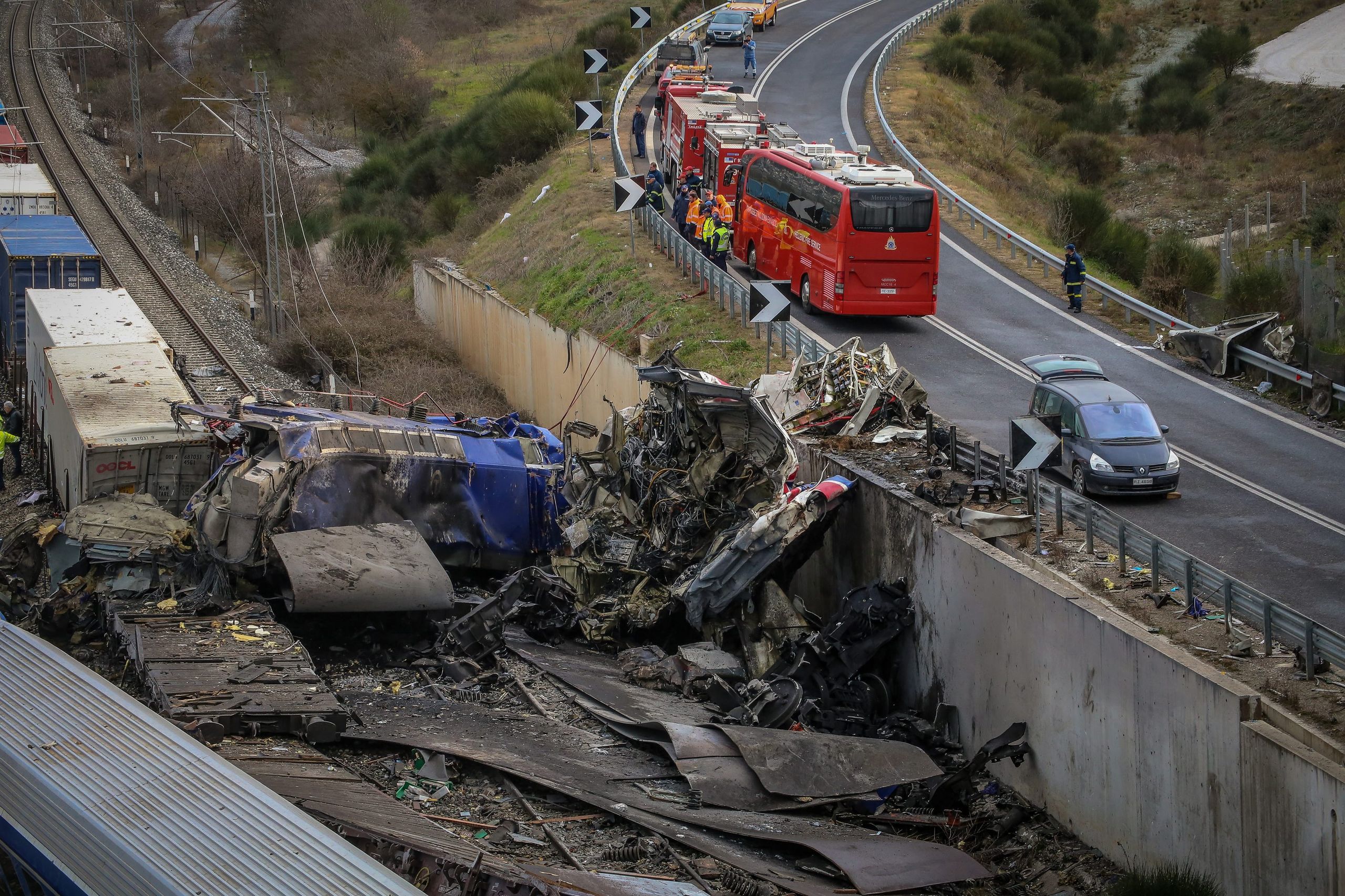 Un Accidente De Tren Deja Al Menos 36 Muertos Y Decenas De Heridos En