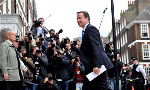 David Cameron comparece tras las elecciones