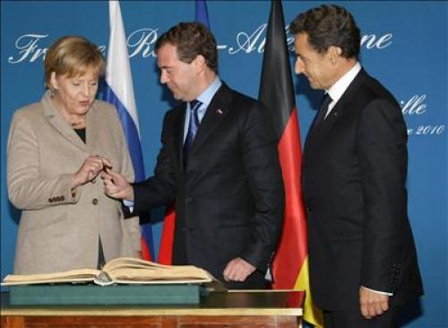 Cumbre tripartita entre Francia, Alemania y Rusia