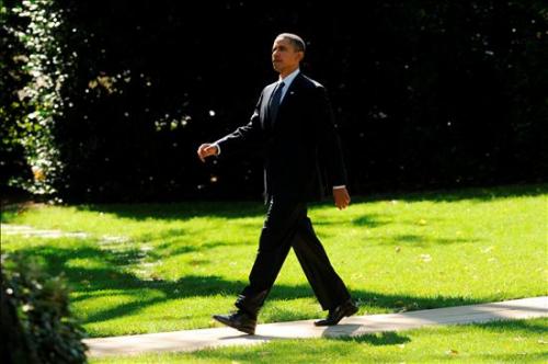 Obamamde camino a su helicptero