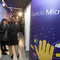 A la inauguracíon del Espacio Microsoft acudía un nutrido número de invitados, medios de comunicación y algunos privilegiados seguidores de la marca. | David Alonso Rincón.