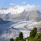 El glaciar Aletsch es el glaciar más grande de los Alpes, con 23 km de longitud y más de 120 km², localizado en el sur de Suiza, en el cantón de Valais, dentro del espacio Jungfrau-Aletsch-Bietschhorn declarado Patrimonio de la Humanidad por la Unesco. | Wikipedia.
