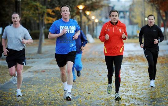 zapatero-corre-1.JPG
