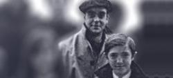 Federico Jiménez Losantos, con 15 años y su profesor José Antonio Labordeta. | Archivo privado