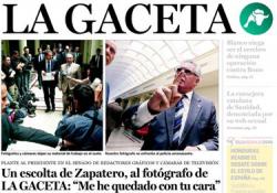 Un fotógrafo de La Gaceta captó el plantón de la prensa.