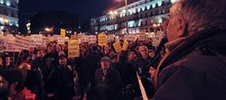 Manifestación de apoyo a Garzón en Sol. | C. Jordá