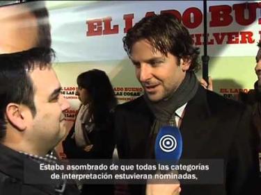 Sergio Prez entrevista a Bradley Cooper.