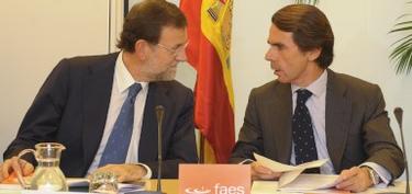 Foto de archivo de Rajoy y Aznar