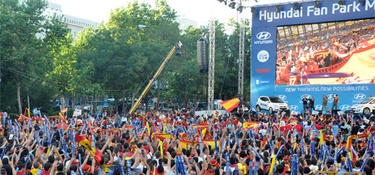 La Fan Zone de Espaa en Madrid. | LD / David Alonso. 