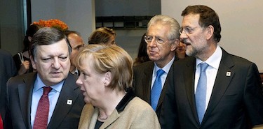 Rajoy durante la cumbre europea | Archivo