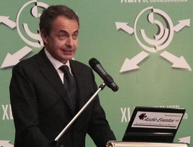 Zapatero, durante su conferencia en Maracaibo | EFE