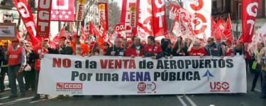 Manifestación en Madrid de trabajadores de Aeropuertos Españoles y Navegación Aérea (AENA) este sábado | EFE