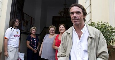 José María Aznar durante su visita a Melilla | EFE