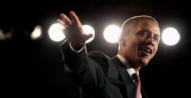Barack Obama se dirige al pblico en el instituto Thomas Jefferson en Alexandria, Virginia este viernes | EFE