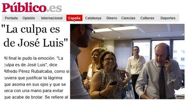Información en Público.es sobre la foto de Rubalcaba en el momento de recibir el comunicado | Imagen Público.es/compisición LD
