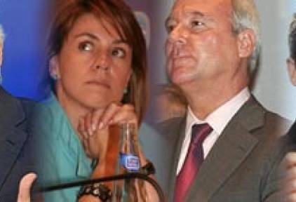 Negociación in extremis: PP y PSOE trabajan con cinco borradores distintos de Estatuto de C-LM