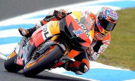 Casey Stoner rueda con su Honda en el circuito de Phillip Island. | EFE