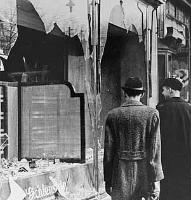 Una de las tiendas atacadas en la Kristallnacht.