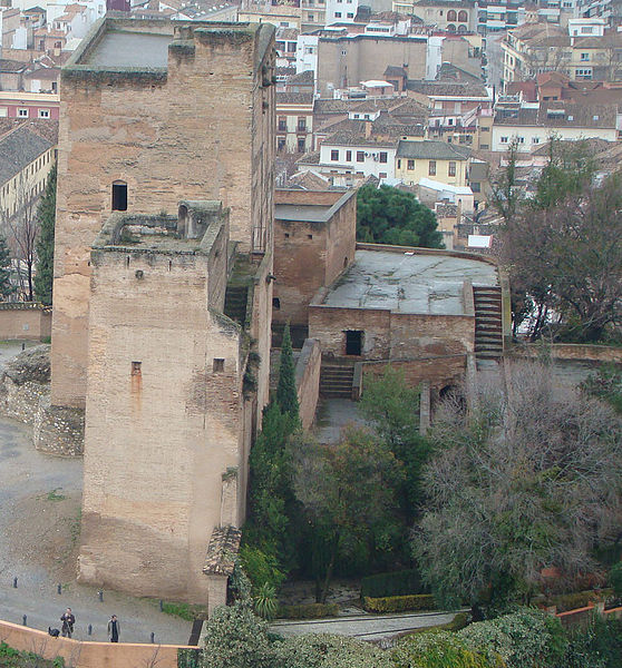 Castillo De Las Torres Bermejas
